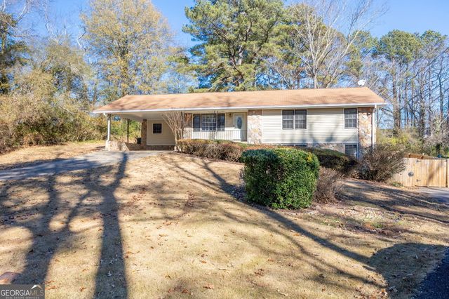 1330 Hidden Circle Drive, Sugar Hill, GA 30518