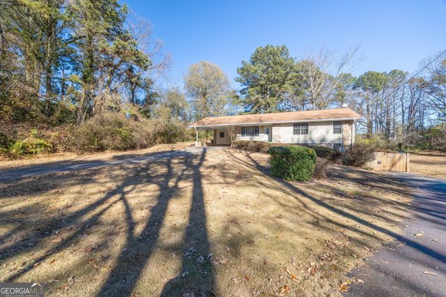 1330 Hidden Circle Drive, Sugar Hill, GA 30518