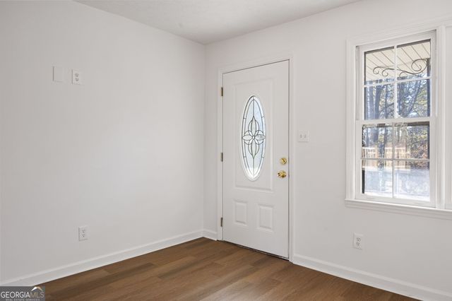 1330 Hidden Circle Drive, Sugar Hill, GA 30518