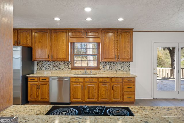 1330 Hidden Circle Drive, Sugar Hill, GA 30518