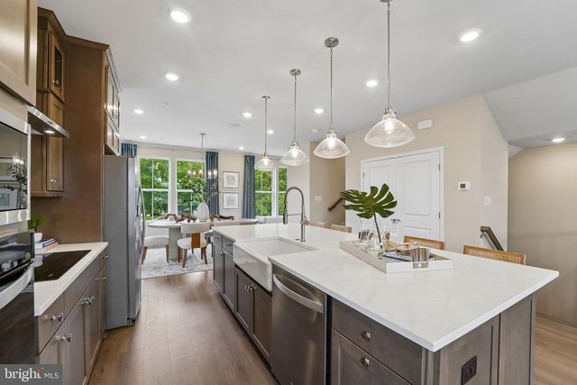 12109 SPIRIT AVE, Laurel, MD 20708