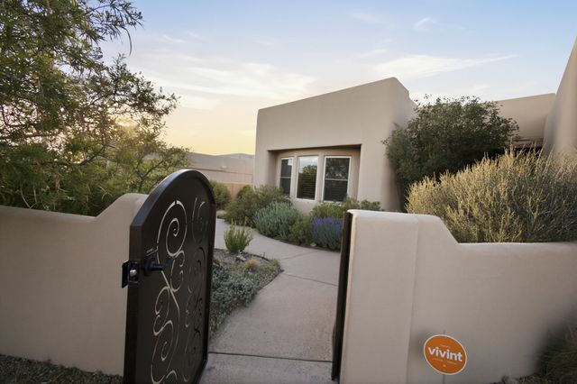 13301 Twilight Trail Place NE, Albuquerque, NM 87111