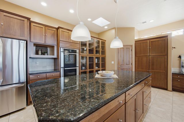 13301 Twilight Trail Place NE, Albuquerque, NM 87111