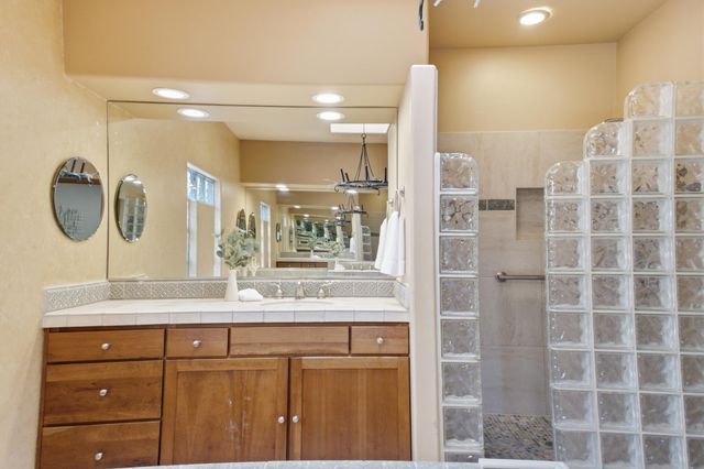 13301 Twilight Trail Place NE, Albuquerque, NM 87111