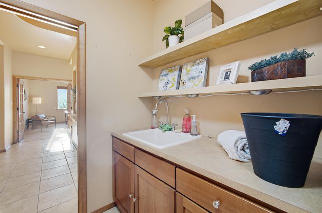 13301 Twilight Trail Place NE, Albuquerque, NM 87111