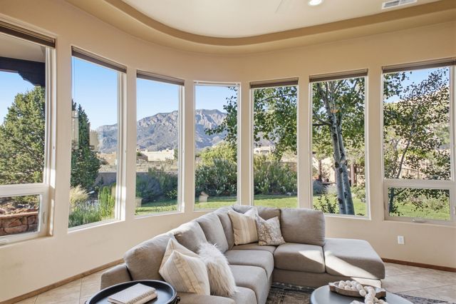 13301 Twilight Trail Place NE, Albuquerque, NM 87111