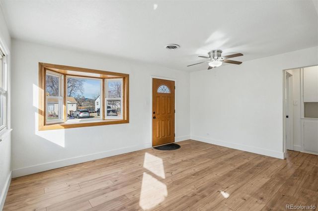 936 Meade, Denver, CO 80204