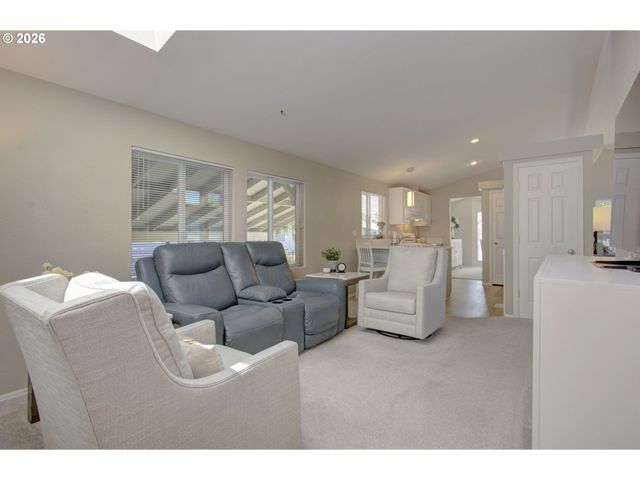 5101 Ne 121ST Ave 180, Vancouver, WA 98682