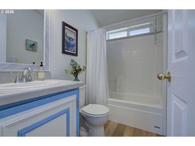 5101 Ne 121ST Ave 180, Vancouver, WA 98682