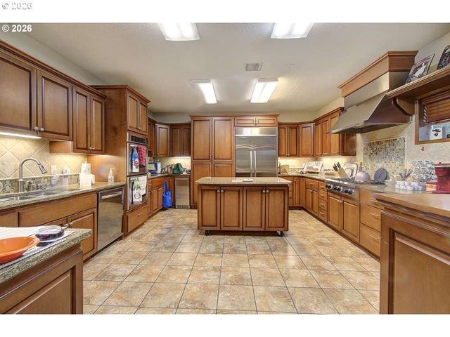 5101 Ne 121ST Ave 180, Vancouver, WA 98682
