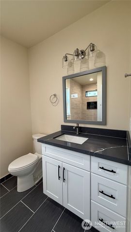 9025 38th Avenue S, Seattle, WA 98118