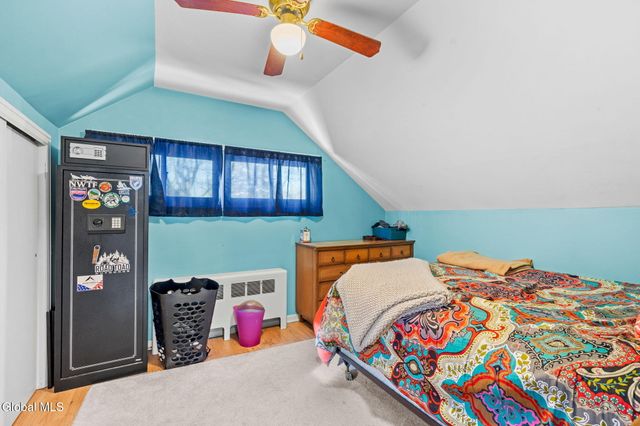 991 Obrien Avenue, Rotterdam, NY 12303