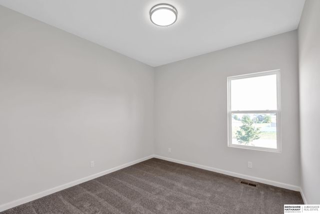 10525 S 113th Street, Papillion, NE 68046