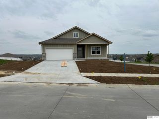 10525 S 113th Street, Papillion, NE 68046