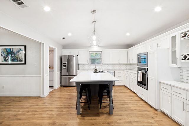 6922 Allview Lane, Dallas, TX 75227