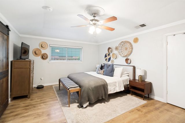 6922 Allview Lane, Dallas, TX 75227