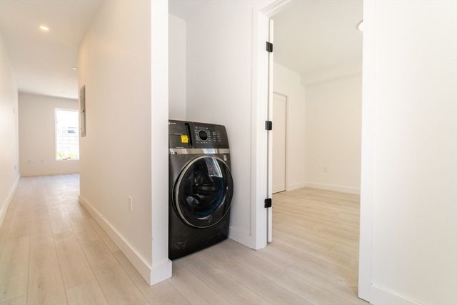 150 Williams 14, Chelsea, MA 02150