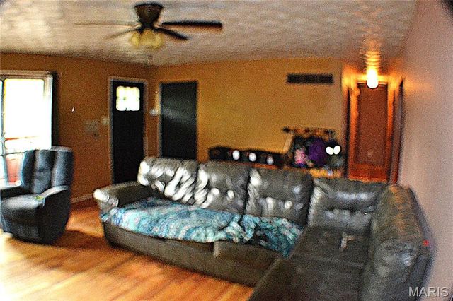 5644 State Road B, Hillsboro, MO 63050