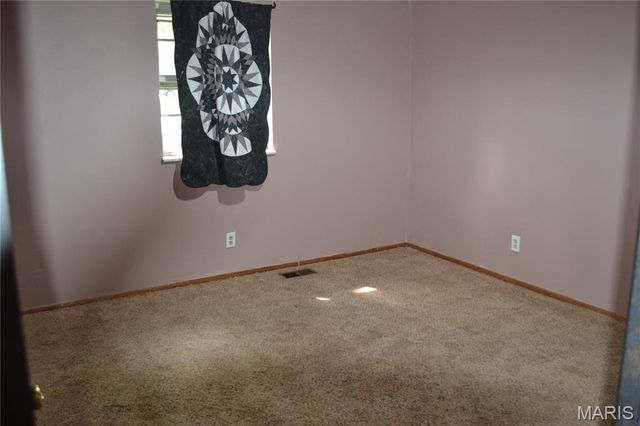5644 State Road B, Hillsboro, MO 63050
