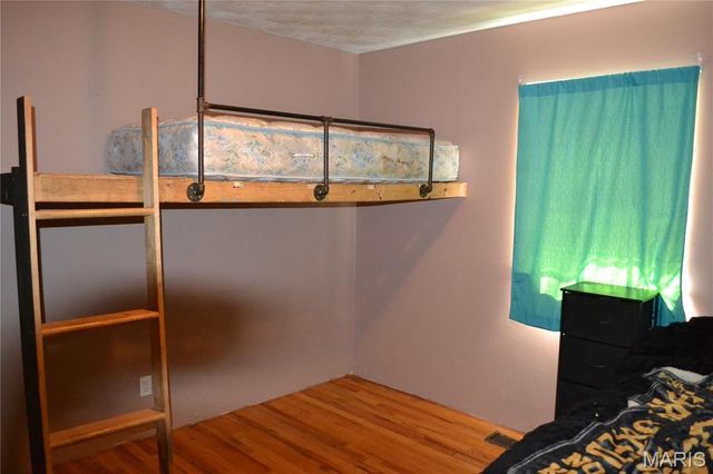 5644 State Road B, Hillsboro, MO 63050