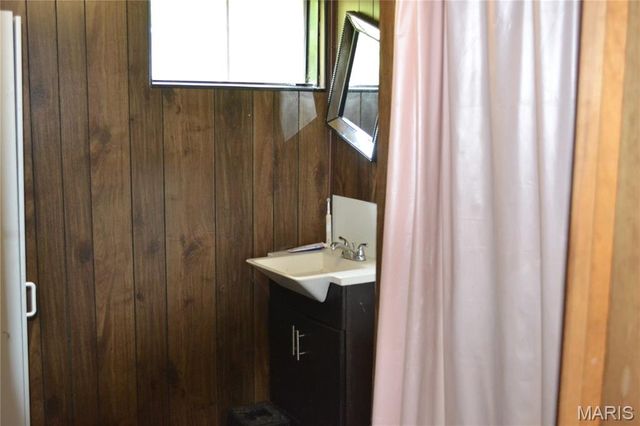 5644 State Road B, Hillsboro, MO 63050