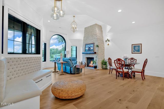 253 Forest Lane N, Blountville, TN 37617