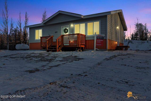 451 S B Court, Big Lake, AK 99623