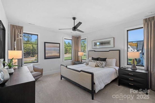 21119 Vandrake Circle, Davidson, NC 28036