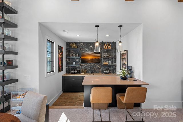 21119 Vandrake Circle, Davidson, NC 28036