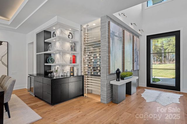 21119 Vandrake Circle, Davidson, NC 28036