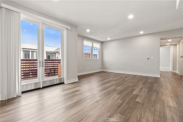 6030 Seabluff 505, Playa Vista, CA 90094