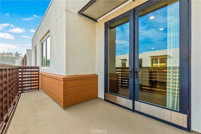 6030 Seabluff 505, Playa Vista, CA 90094