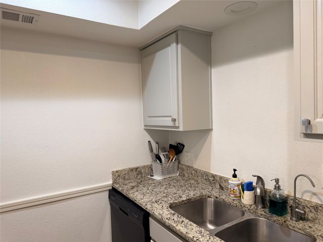 2010 Via Corona, Carrollton, TX 75006