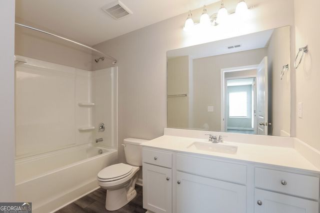 4129 Kendrick Circle, Loganville, GA 30052