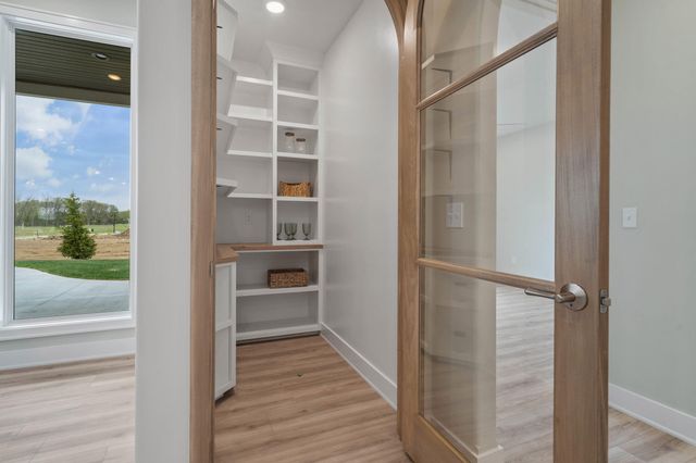 6501 CROMFORD LN, Columbia, MO 65201