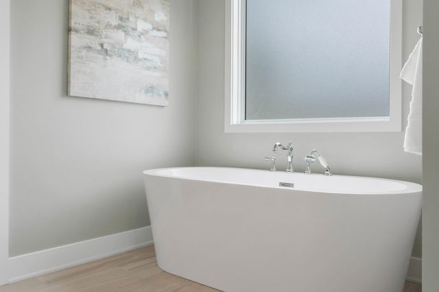 6501 CROMFORD LN, Columbia, MO 65201