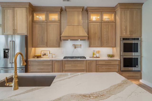 6501 CROMFORD LN, Columbia, MO 65201