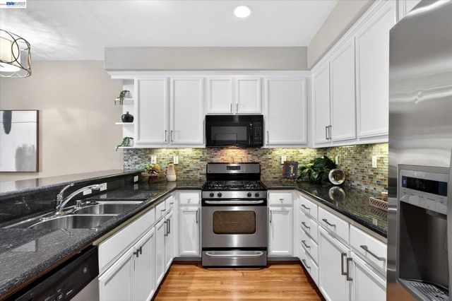 4252 Clarinbridge Cir, Dublin, CA 94568