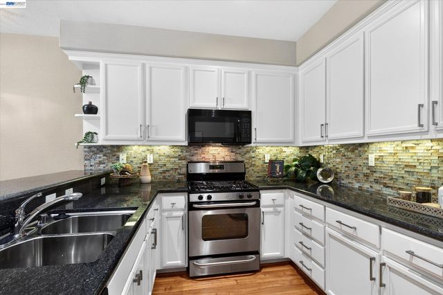 4252 Clarinbridge Cir, Dublin, CA 94568