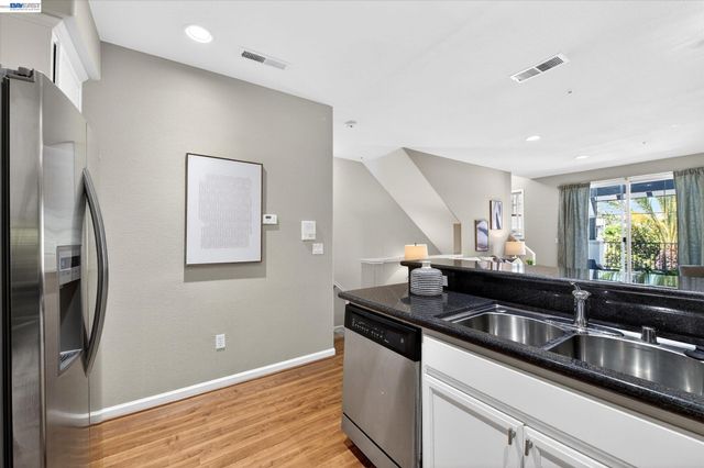 4252 Clarinbridge Cir, Dublin, CA 94568