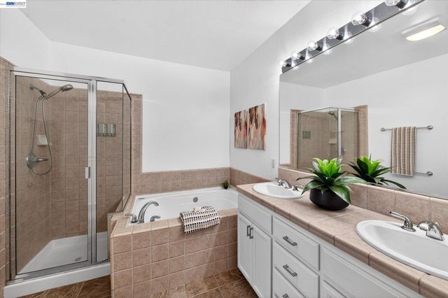 4252 Clarinbridge Cir, Dublin, CA 94568
