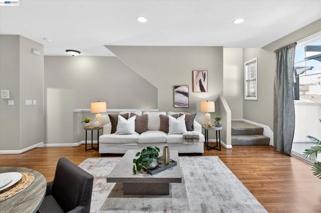 4252 Clarinbridge Cir, Dublin, CA 94568