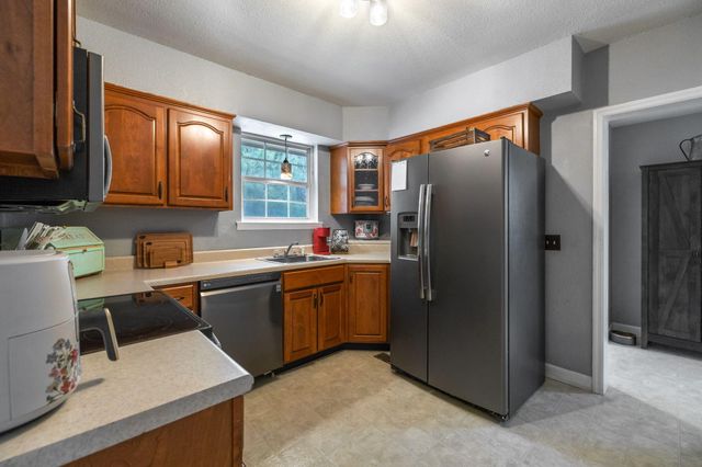 90 Sutton Drive, Ringgold, GA 30736