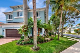40 Country Lake Circle, Boynton Beach, FL 33436