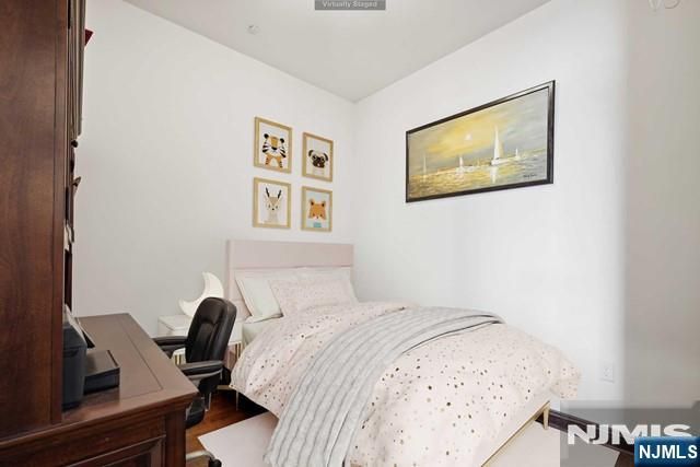 9 Somerset Lane 605, Edgewater, NJ 07020