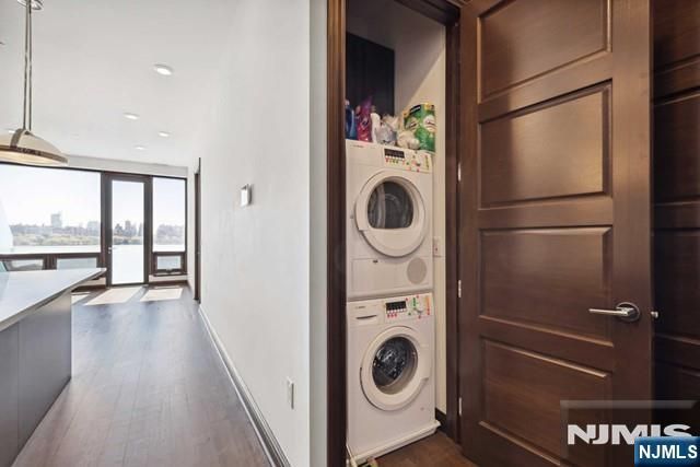 9 Somerset Lane 605, Edgewater, NJ 07020