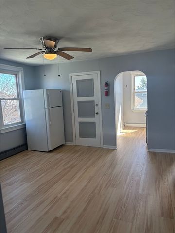 110 Capital St 3, Pawtucket, RI 02860