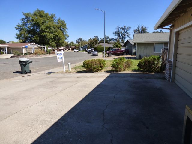 303 Ferrari Way, Lincoln, CA 95648