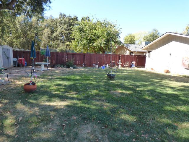 303 Ferrari Way, Lincoln, CA 95648