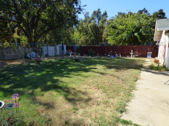 303 Ferrari Way, Lincoln, CA 95648